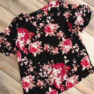Floral print flutter sleeve blouse